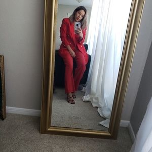 Liz Claiborne] Red pant suit